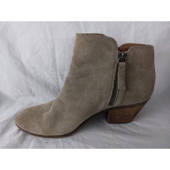 Frye & Co Holly Suede Ankle Boots Ash Heel Booties Zipper Womens Size 7.5 M - Picture 4 of 9